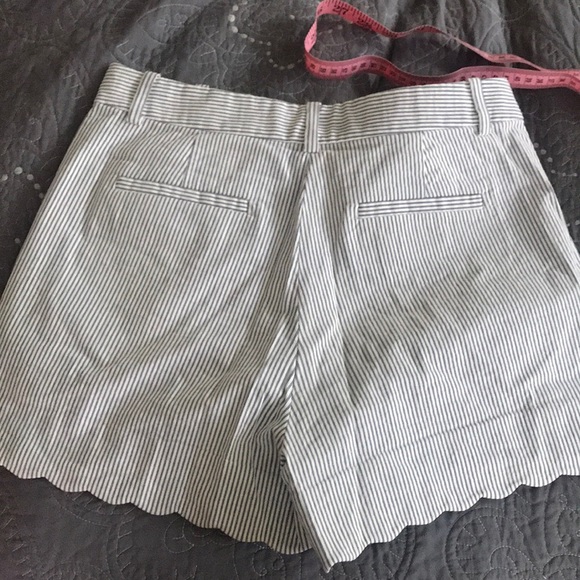 J Crew high waisted shorts - Picture 5 of 7